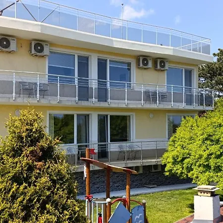 בית הארחה ,,лозница гт